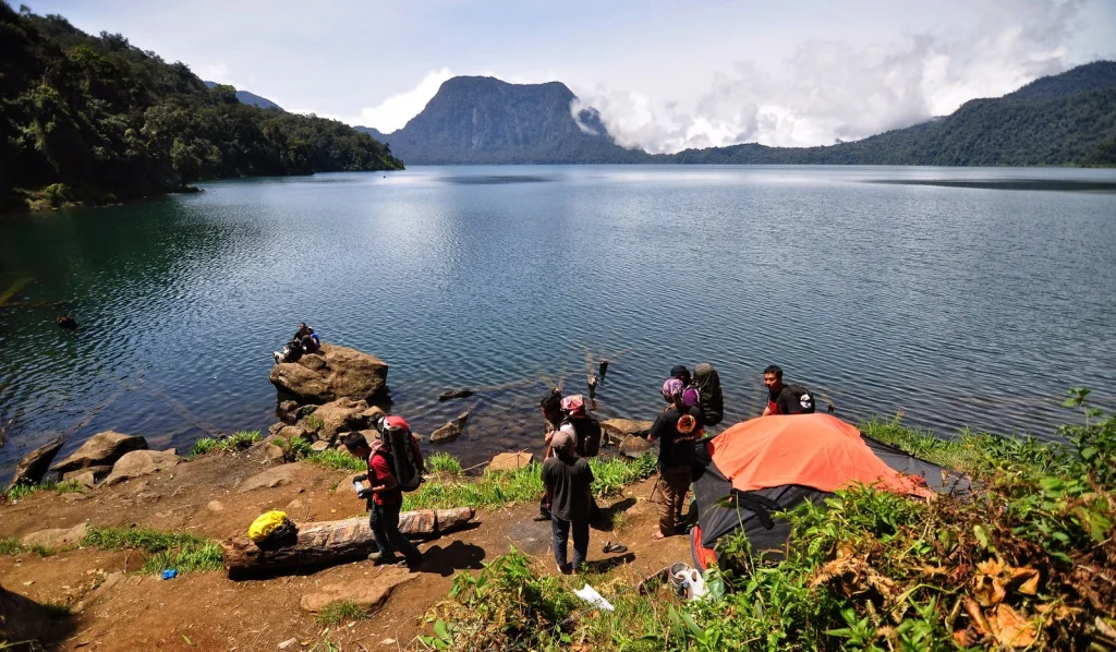 kerinci seblat west sumatra padang bukit tiinggi